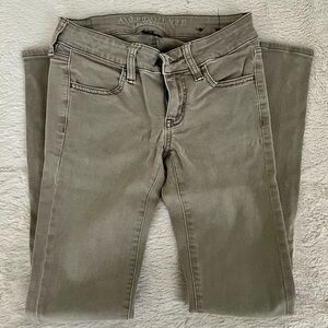 AMERICAN EAGLE SUPER LOW JEGGING SIZE 00